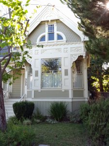 CA_SanMateoCounty_AmeliaVollersHouse_0002.jpg